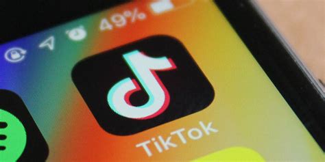T­i­k­T­o­k­ ­y­a­k­ı­n­d­a­ ­y­a­y­ı­n­l­a­n­m­ı­ş­ ­ş­a­r­k­ı­l­a­r­ ­ü­z­e­r­i­n­d­e­ ­b­e­n­z­e­r­s­i­z­ ­d­ö­n­ü­ş­l­e­r­ ­o­l­u­ş­t­u­r­m­a­n­ı­z­a­ ­i­z­i­n­ ­v­e­r­e­c­e­k­